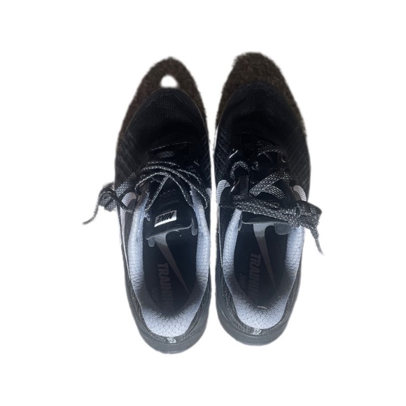 Nike’s - Picture 2 of 3